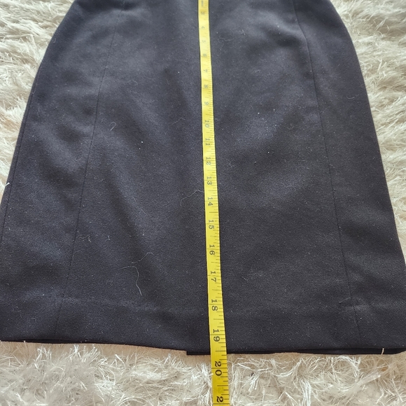 H&M Black Bodycon Stretch Pencil Mini Skirt, Size 4 - Picture 6 of 6